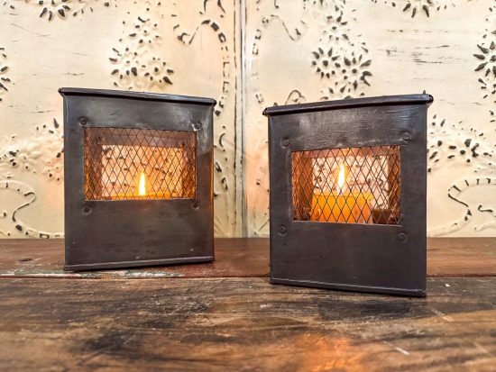 Set 2 Square Iron Candle/Plant Baskets - Image 3