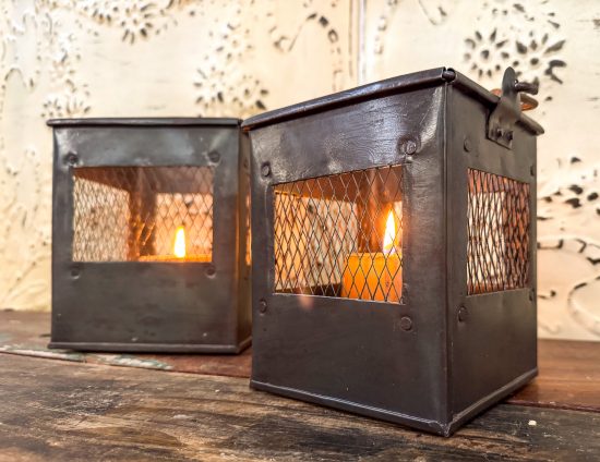 Set 2 Square Iron Candle/Plant Baskets