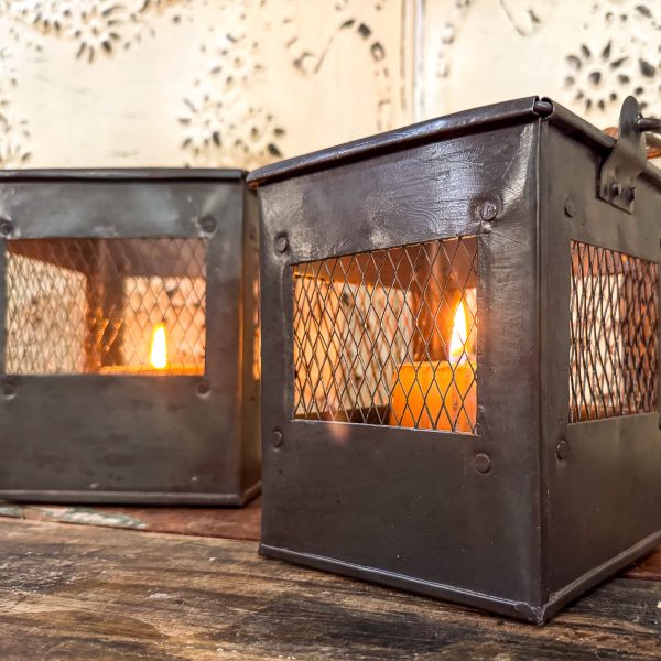 Set 2 Square Iron Candle/Plant Baskets