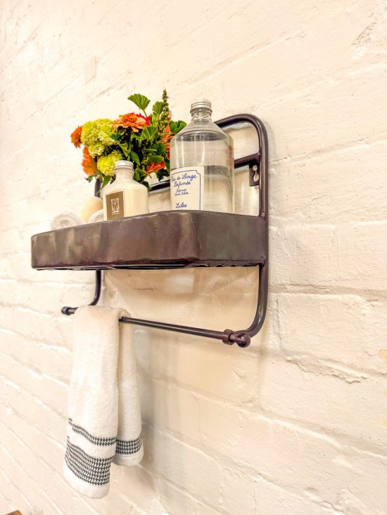 Iron Shelf w/hanging (packed 2 per carton) - Image 2