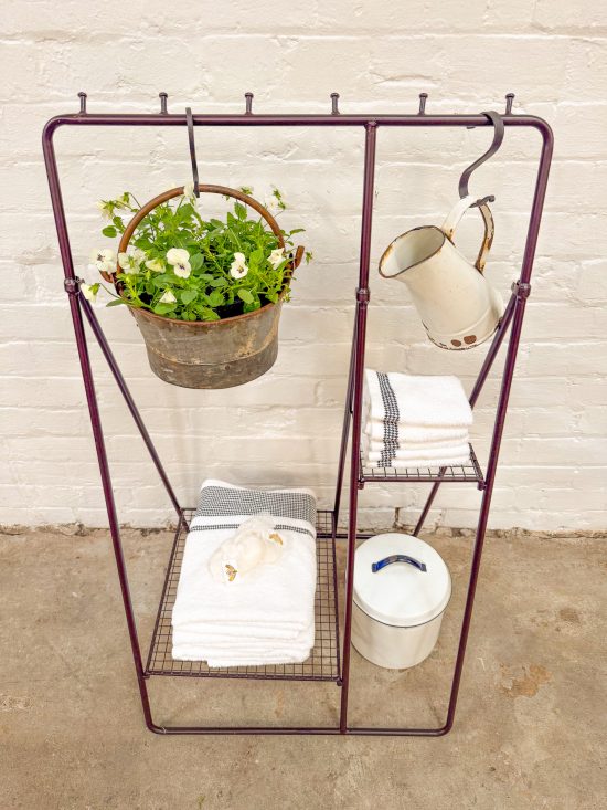 Folding Iron Display Stand
