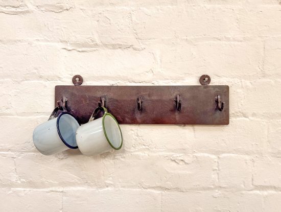 Solid Iron Wall Hanger w/5 hooks